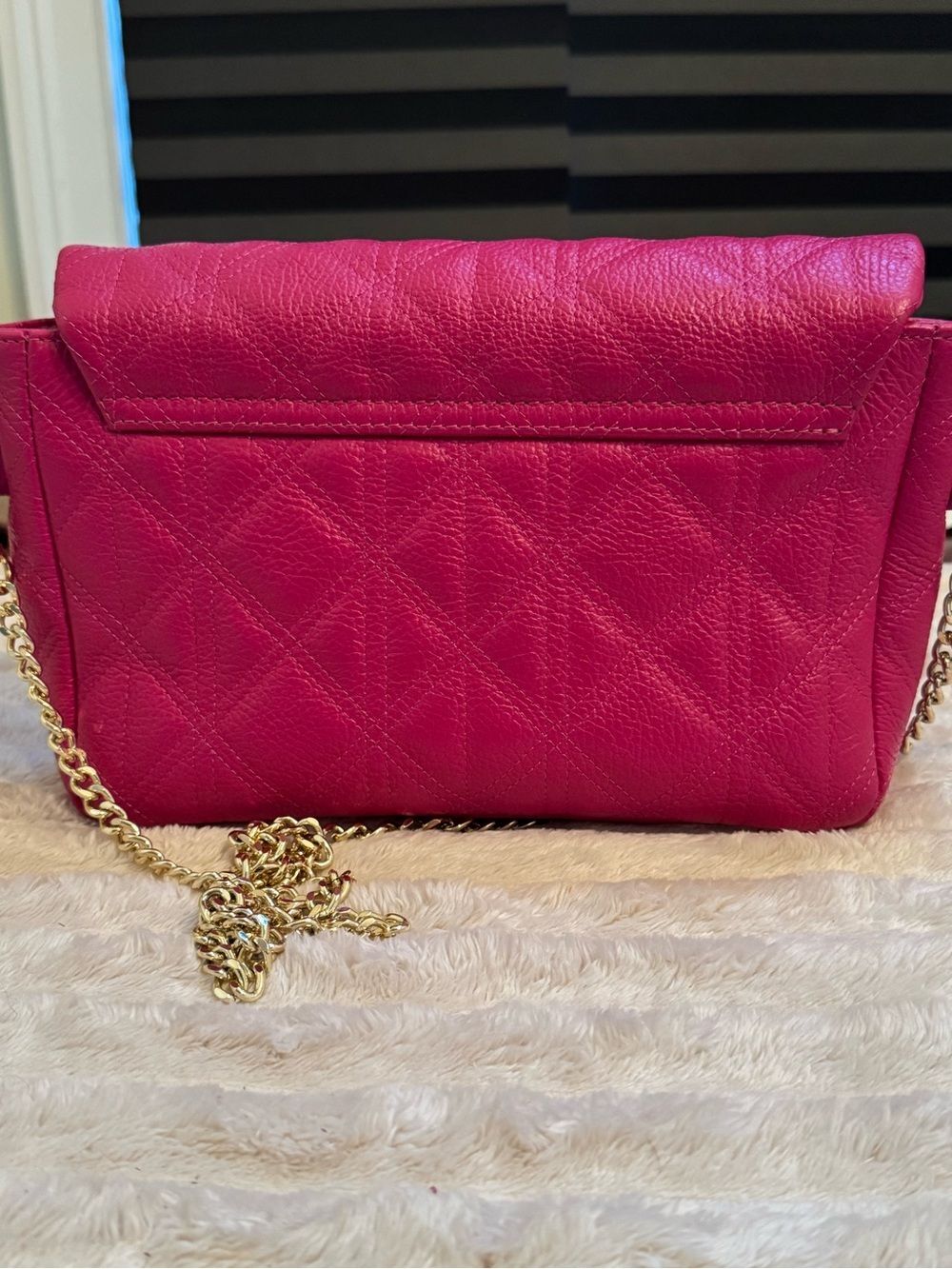 Anna Paola Genuine Italian Leather Quilted Crossbody Bag Pink Gold Chain - Picture 3 of 11